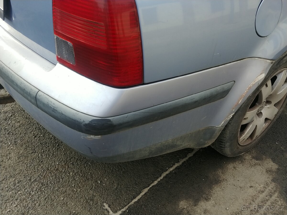 Volkswagen Passat - 10