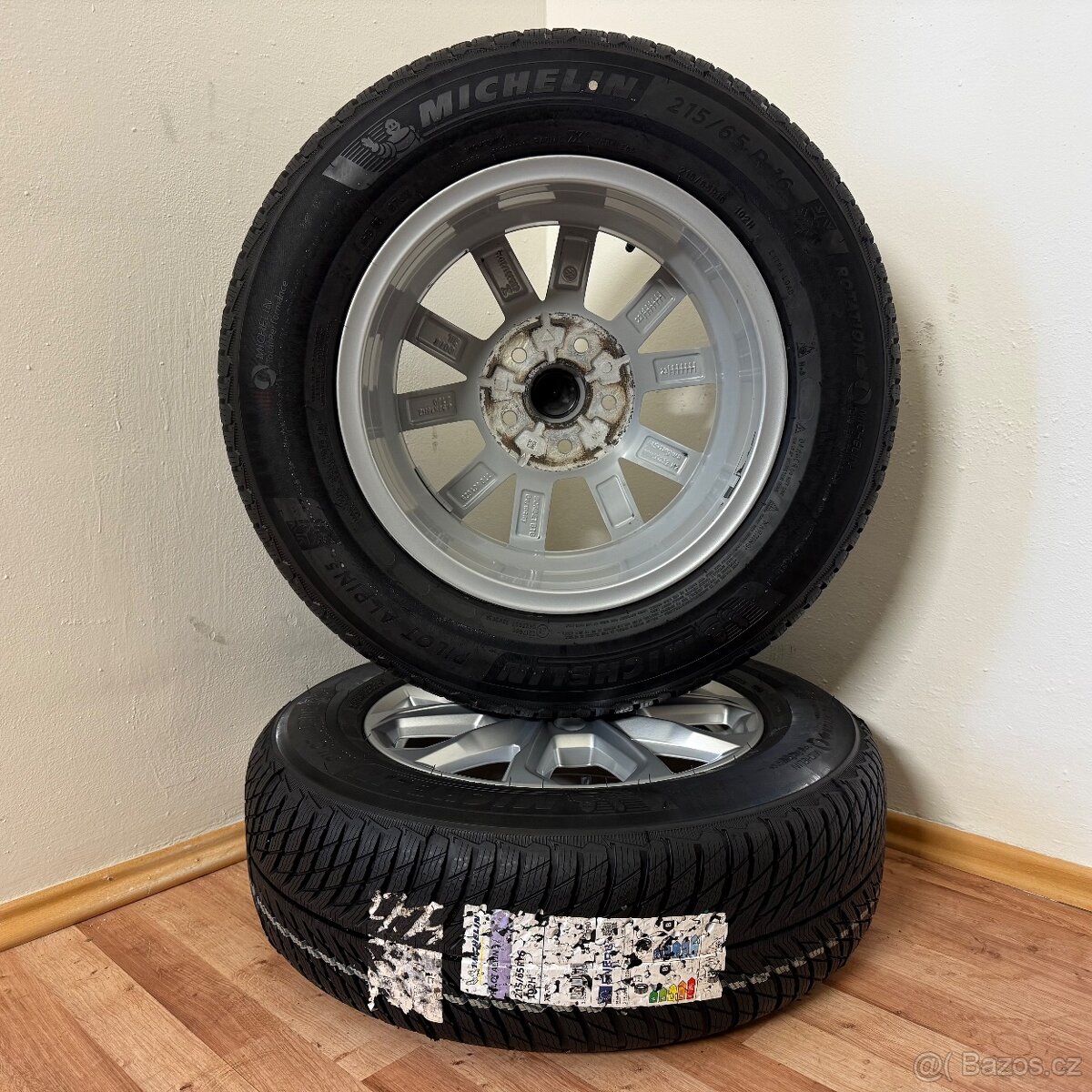 VW T7 MULTIVAN 5x120 R16 ET60+ZIMNÍ 215/65R16 7,5mm - 10