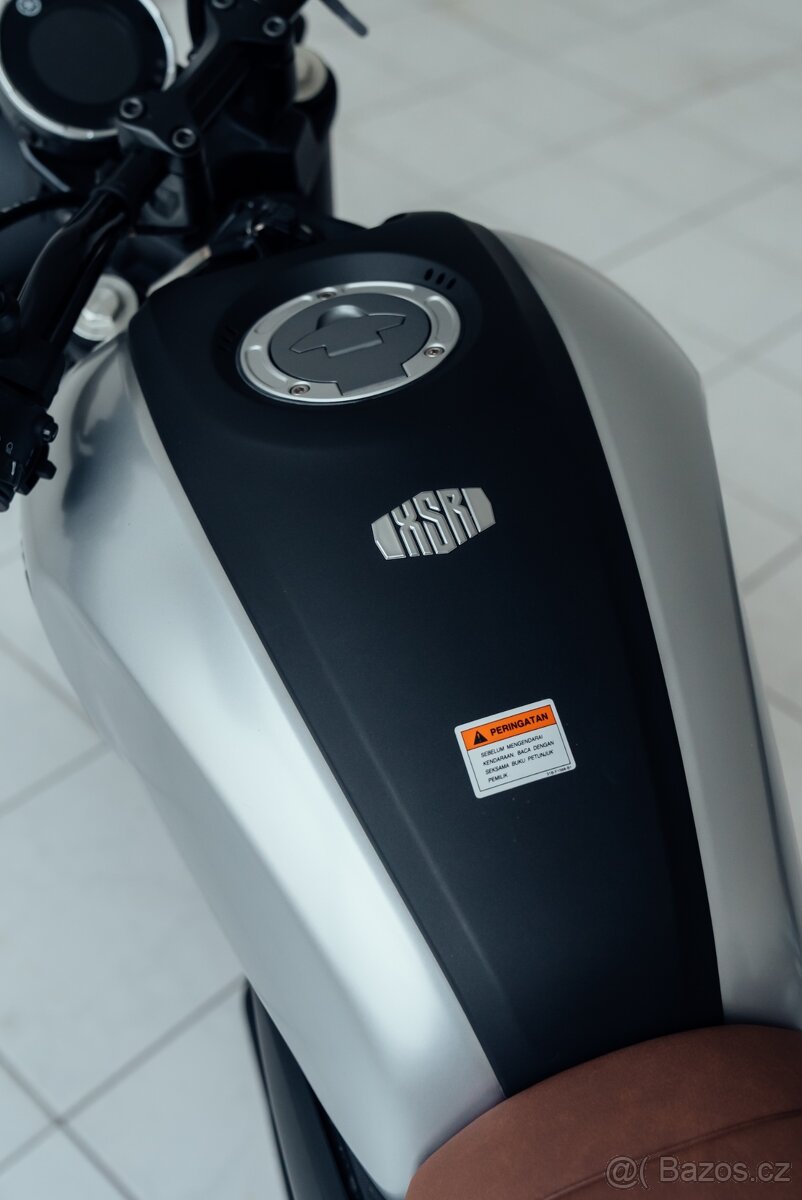 Motorka Yamaha XSR 155 - Stříbrná (NOVÁ) - 10