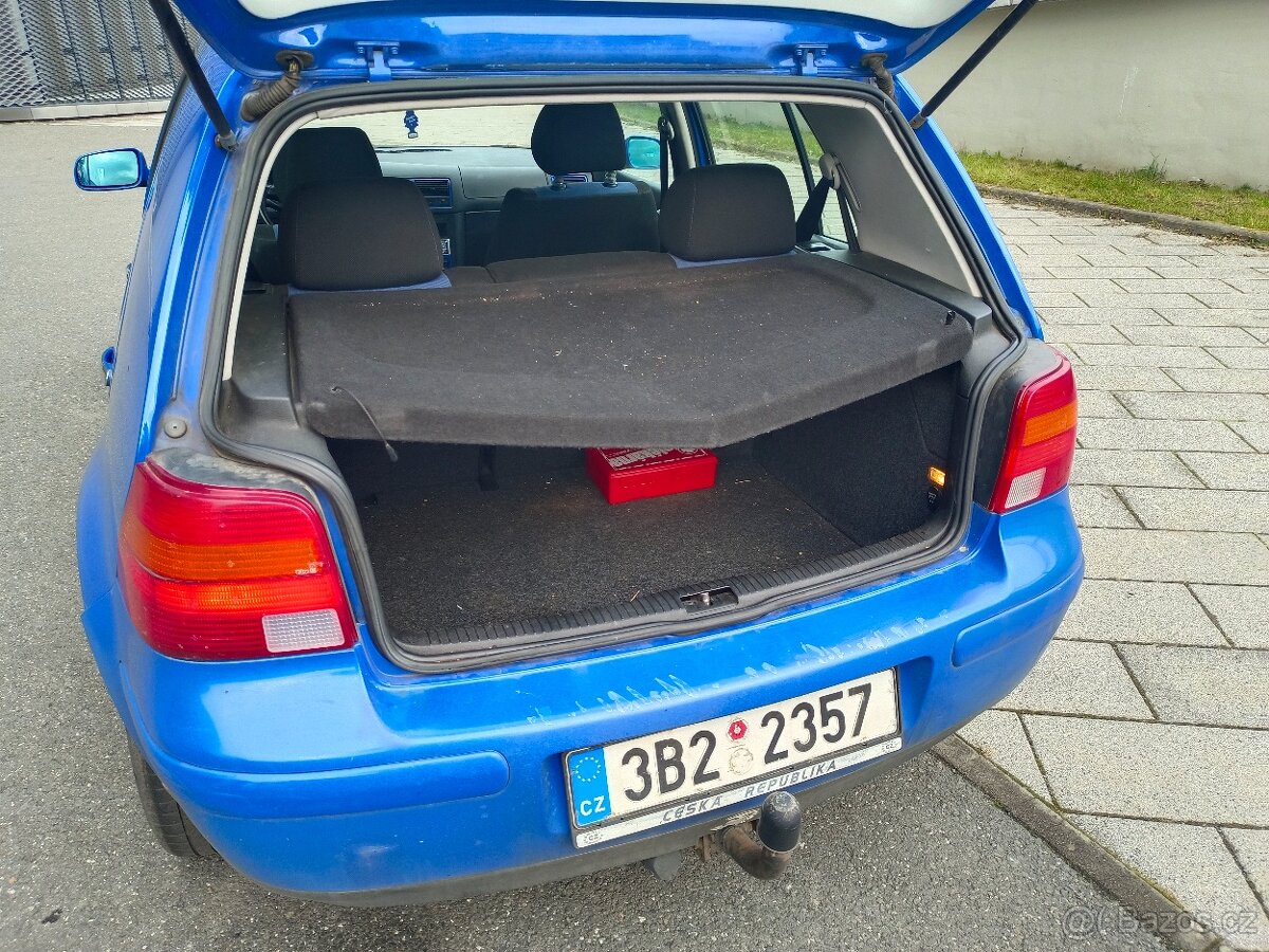 VW Golf lV 1.6 16V, STK 2027 - 10