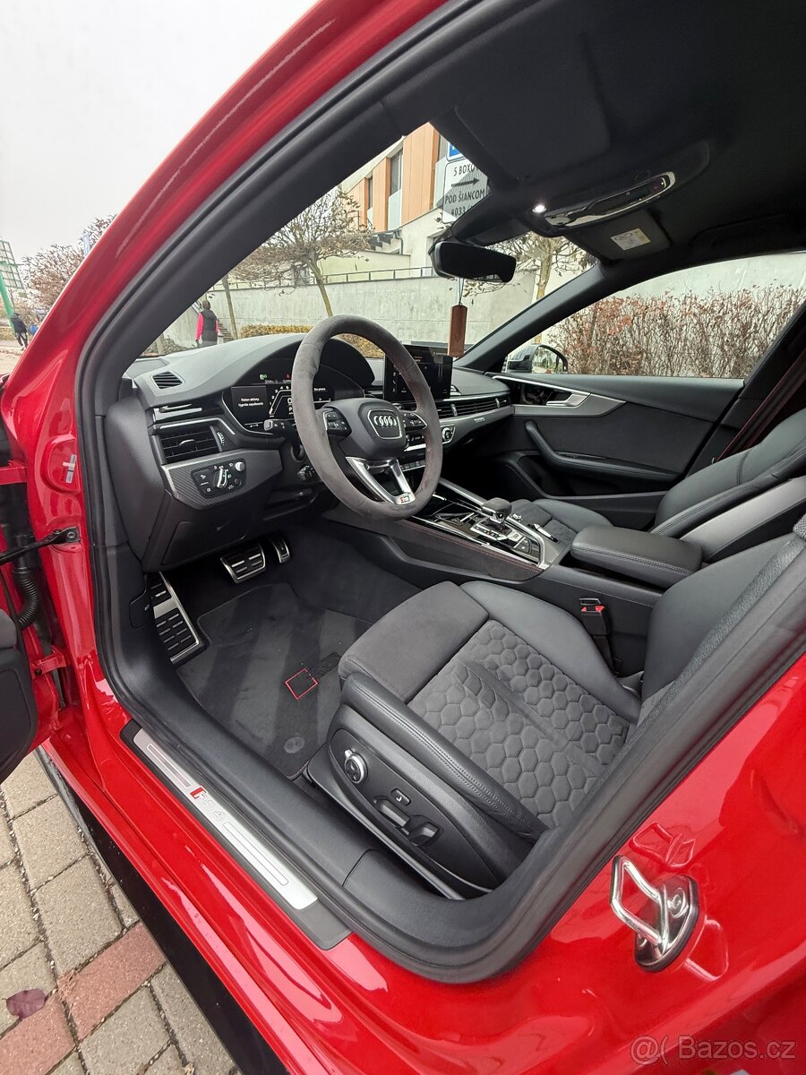 AUDI RS4 2024 competition+ záruka 2029 - 10