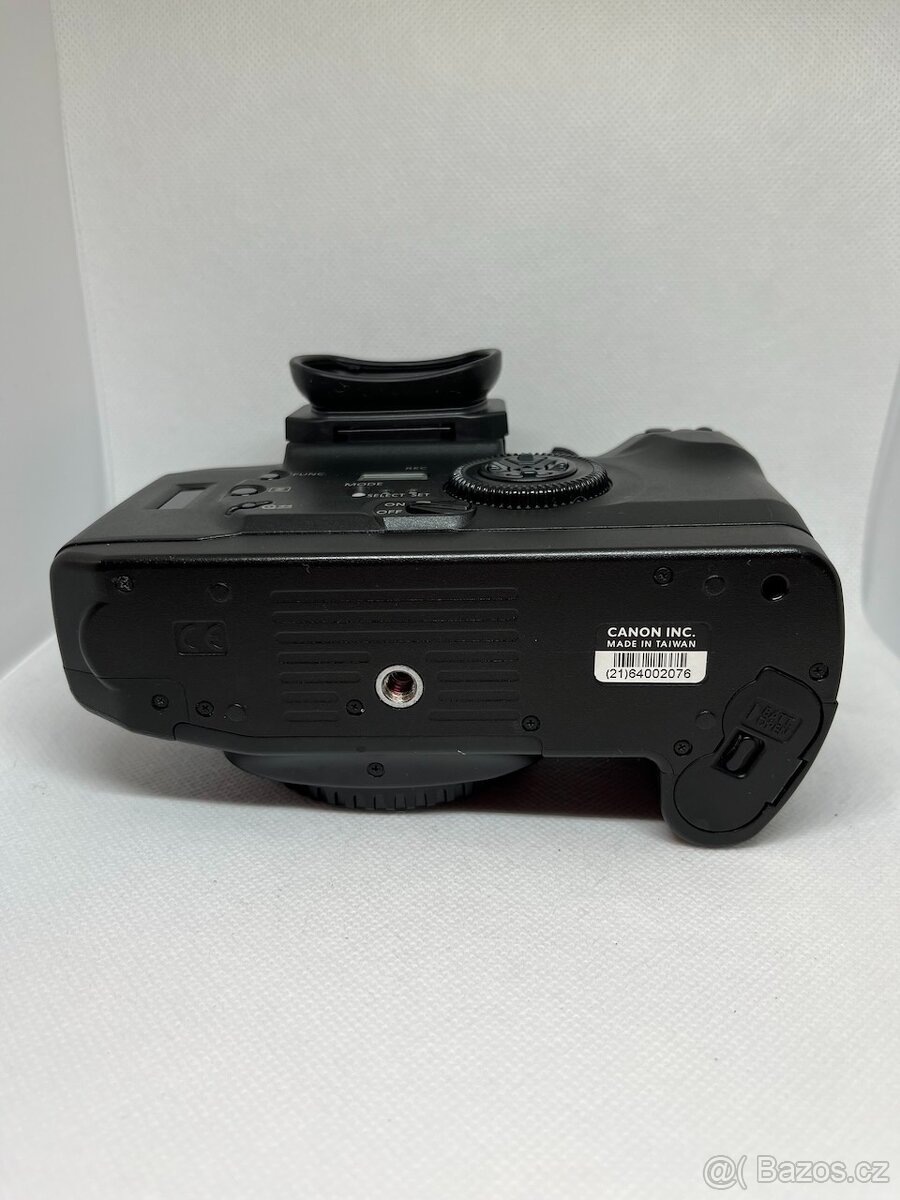 Canon EOS 7 - 10