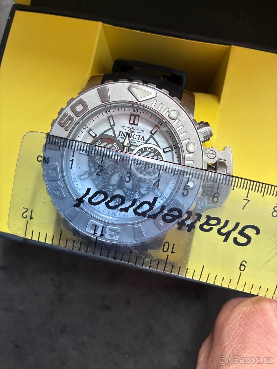 Panske hodinky Invicta - 10