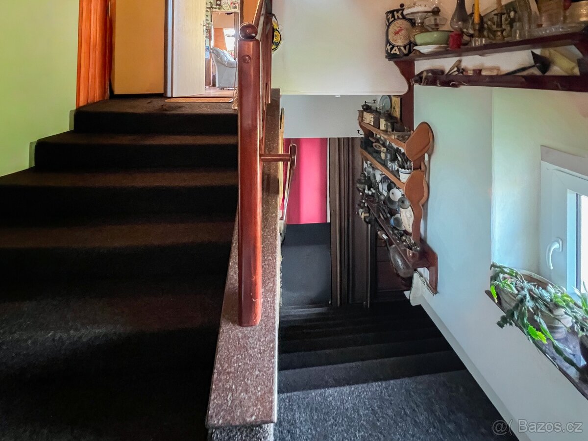 Prodej dvougeneračního domu ve Švihově - 10