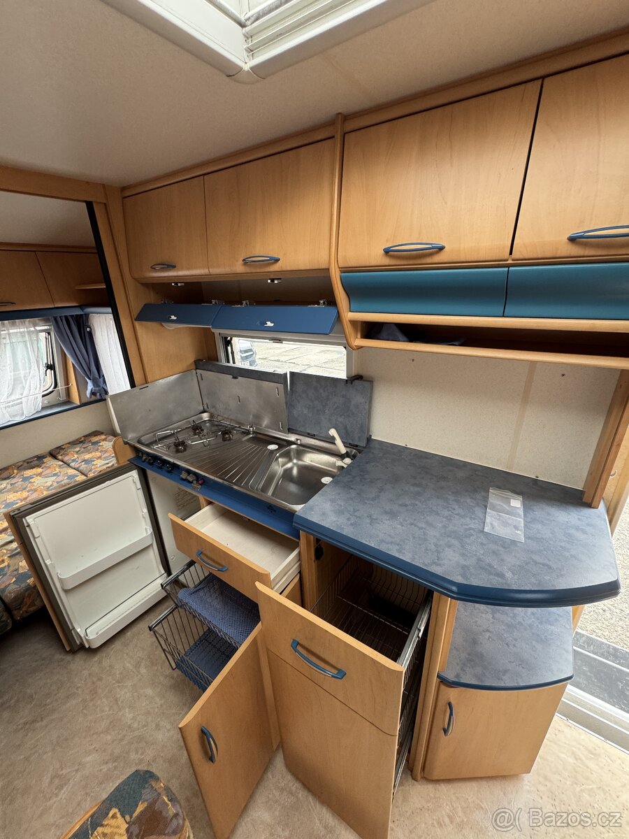 Hobby De Luxe 440 - 10