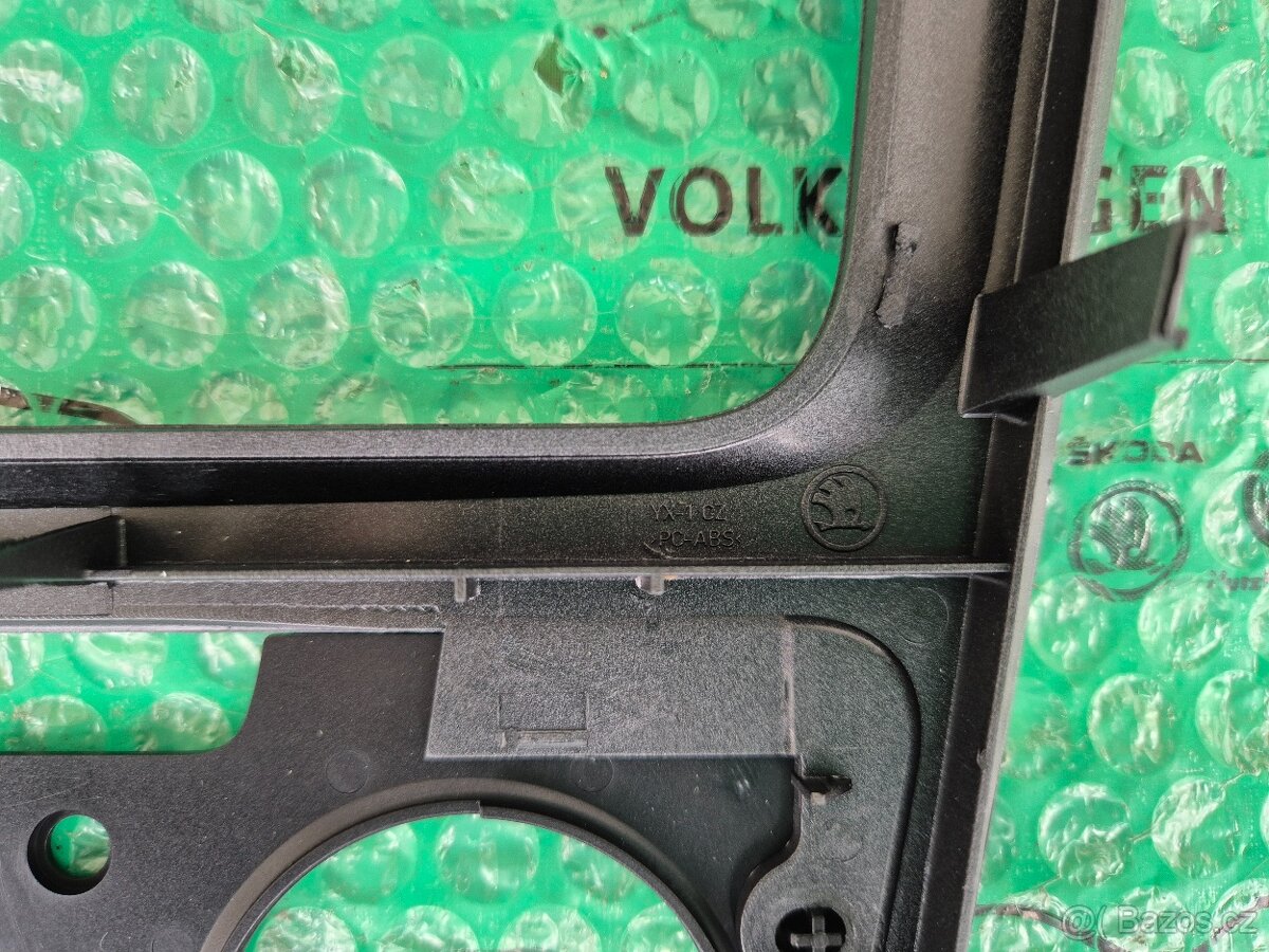 krytka spínačů rámečekautorádia 1Z0858069CB1AR - 10