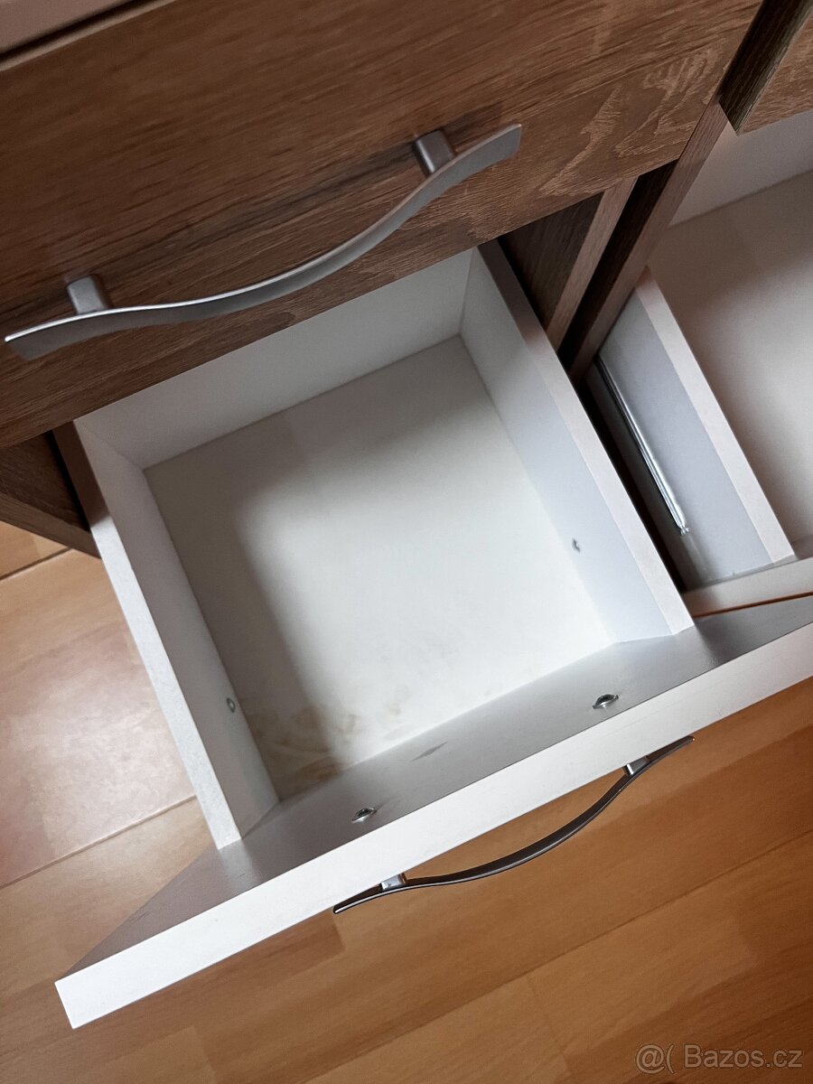 Koupelnové skříňky set - 10