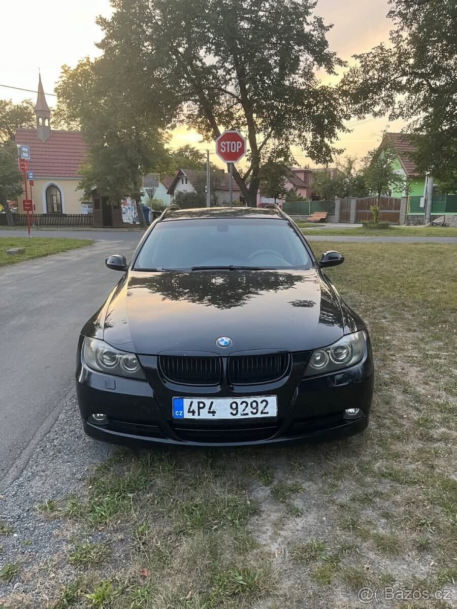 BMW e91 325i - 10