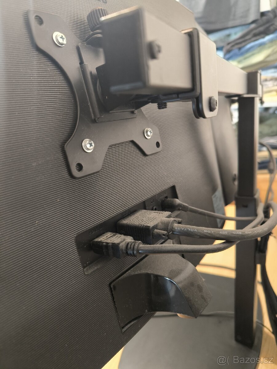 2x24" Samsung monitor + AlzaErgo Arm D30B - 10