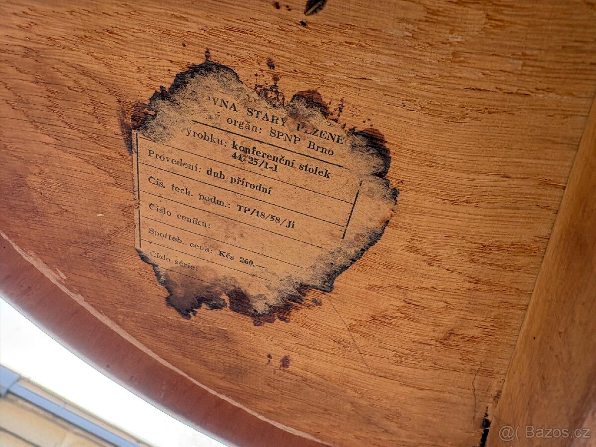 Konferenční stůl Jitona - 10