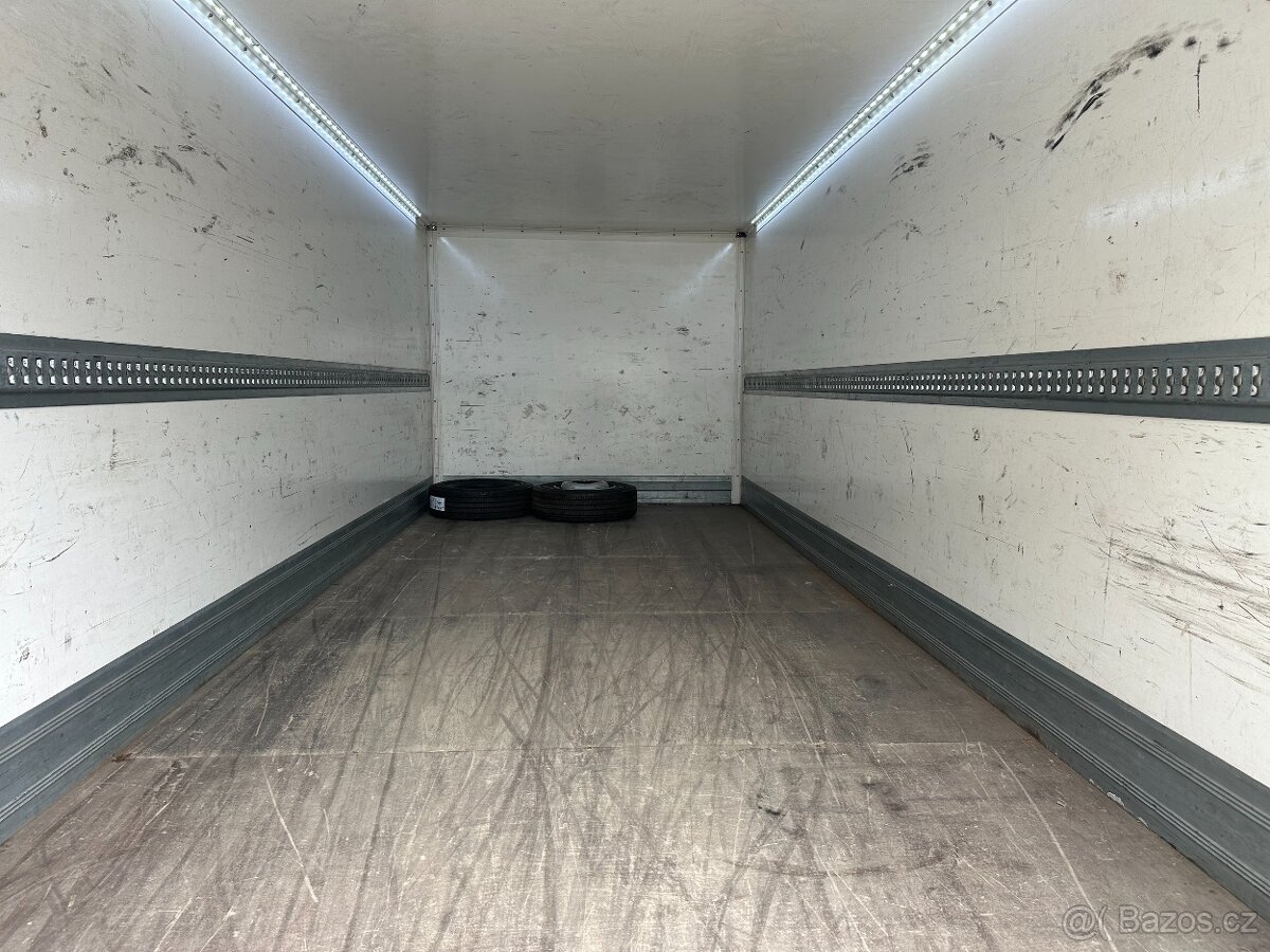 Renault Midlum AUTOMAT MĚCHY ŠKRÍŇ E6 - 10