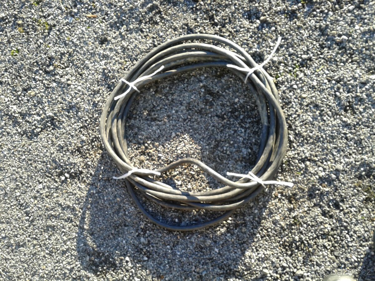 Prodám ohebné kabely na prodlužováky. - 10