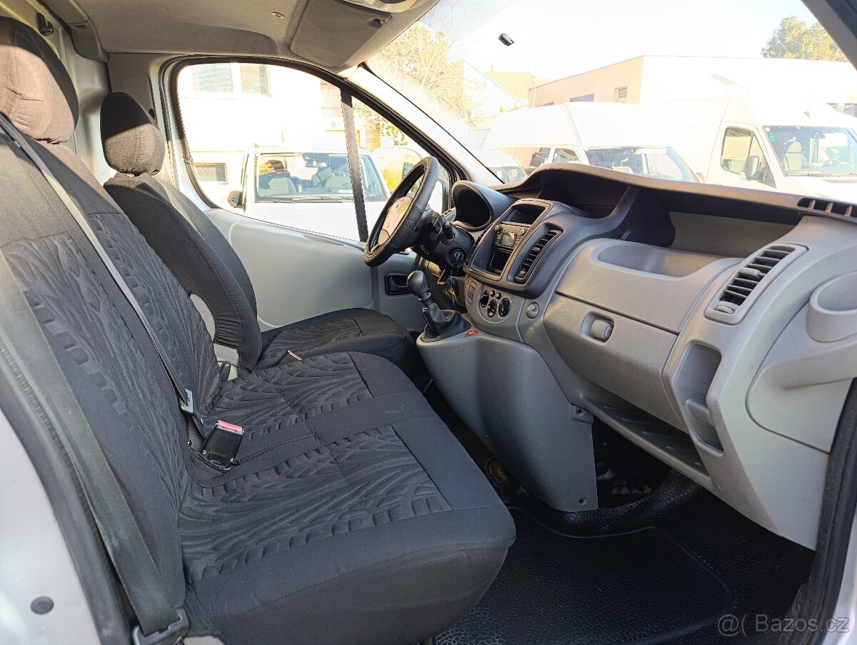 Renault Trafic Long 2.0dci - 10