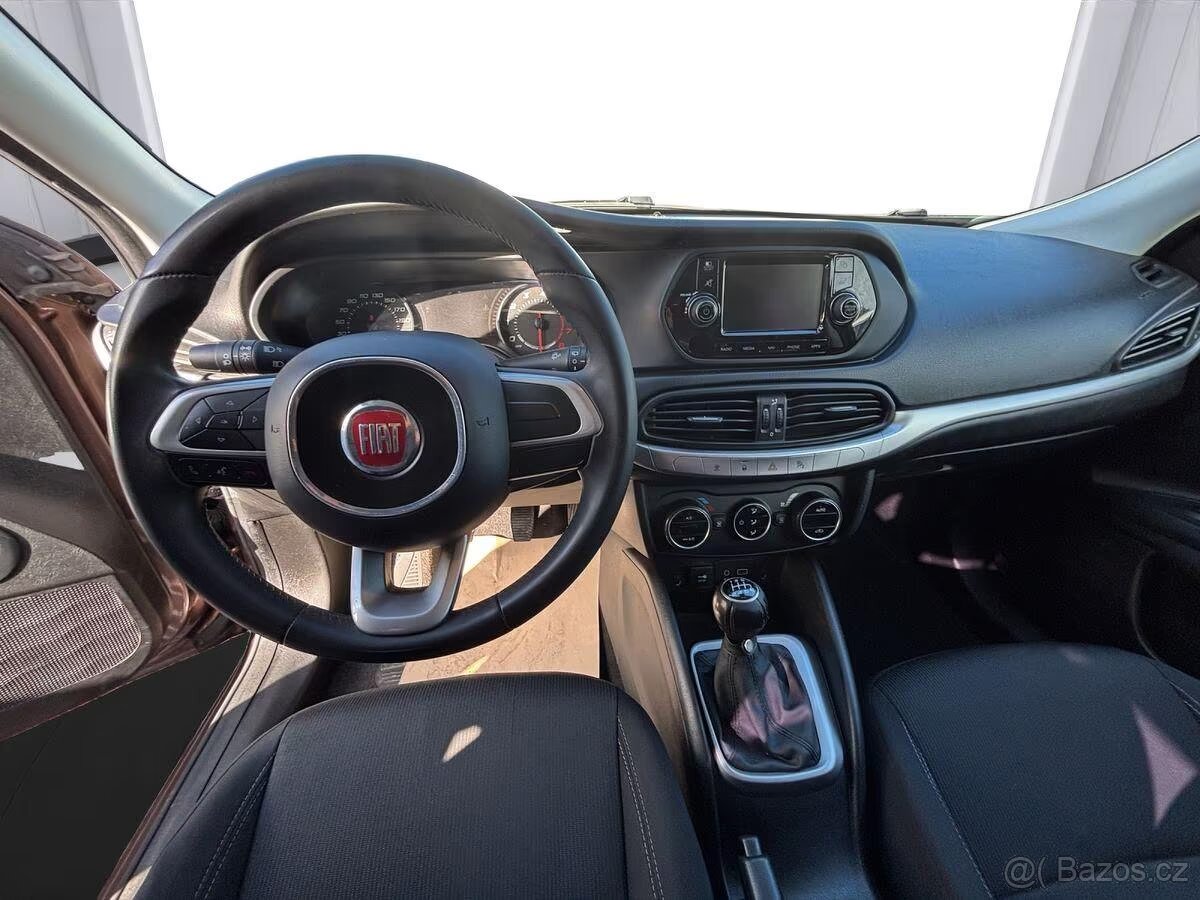 Fiat Tipo 1.4 Pop Kombi / Klima / PDC / 70kW - 10