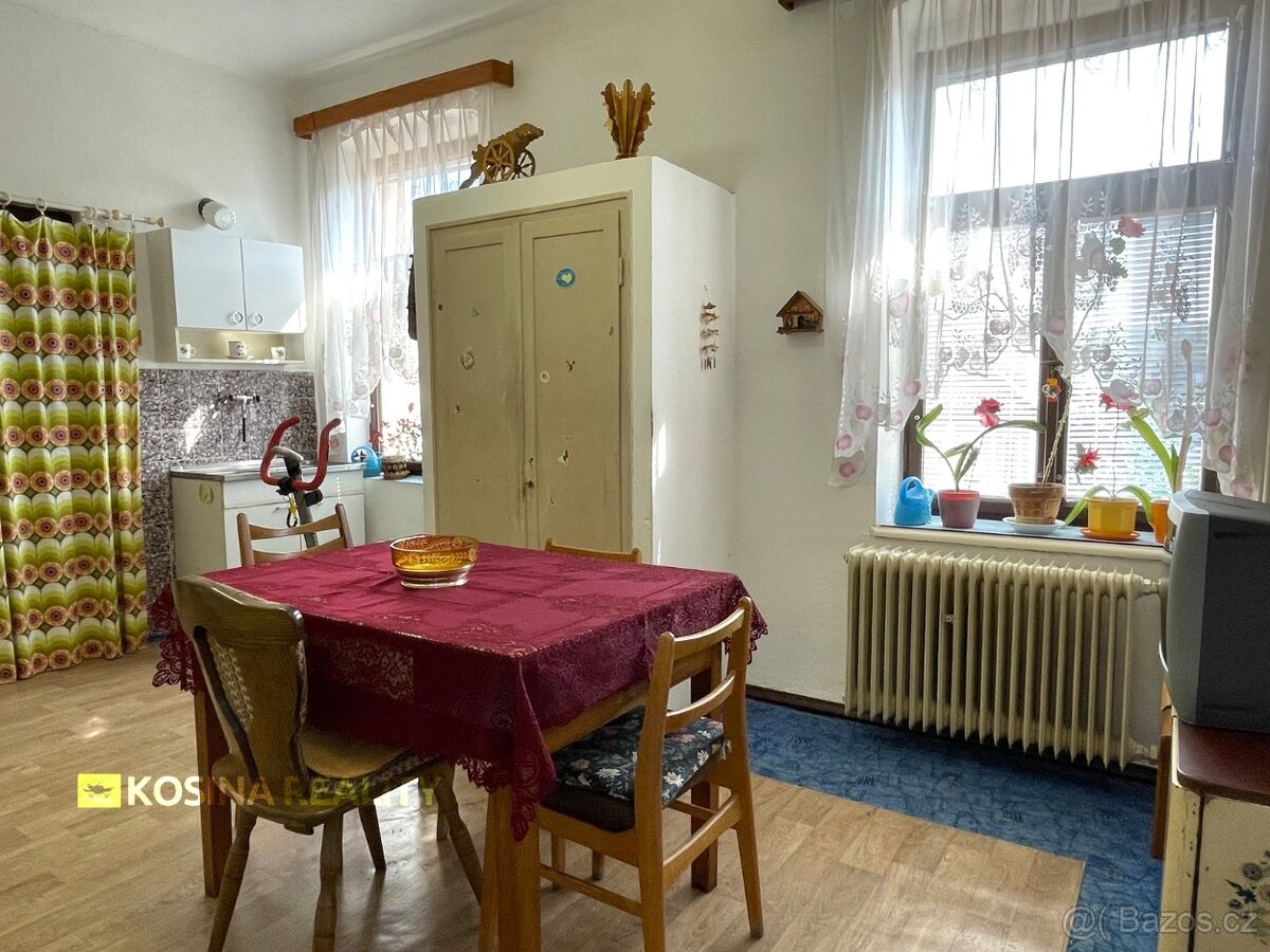 Rodinný dům 8+2, M. Jana Husa 67, Kynšperk nad Ohří - 10