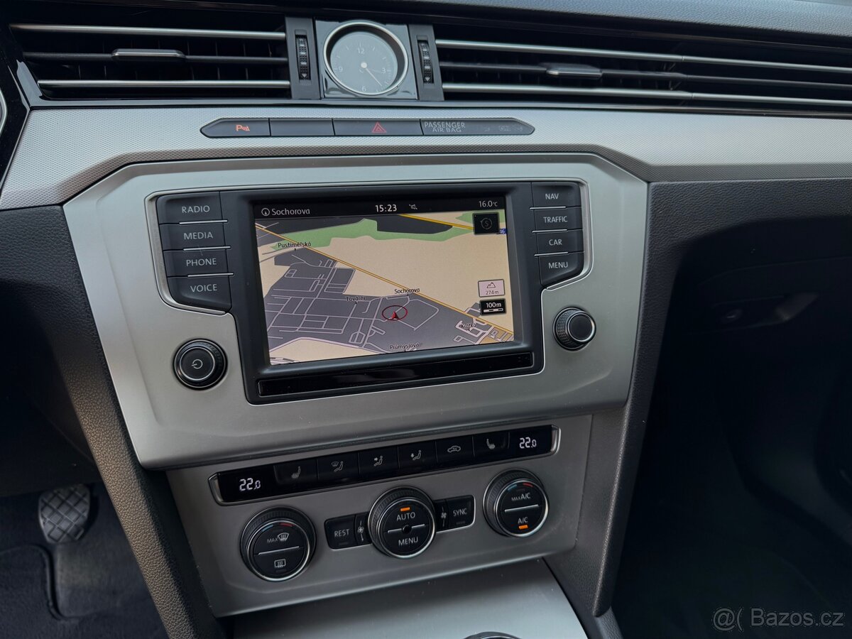 Volkswagen Passat B8 2.0 TDI 110kw STk - 10