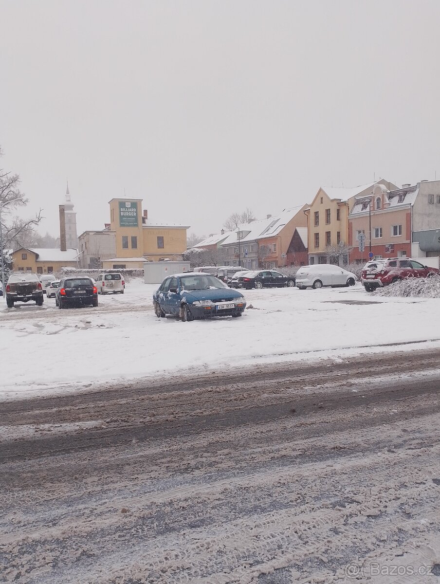 Kia sephia 16 EFI benzínu 59 kW - 10