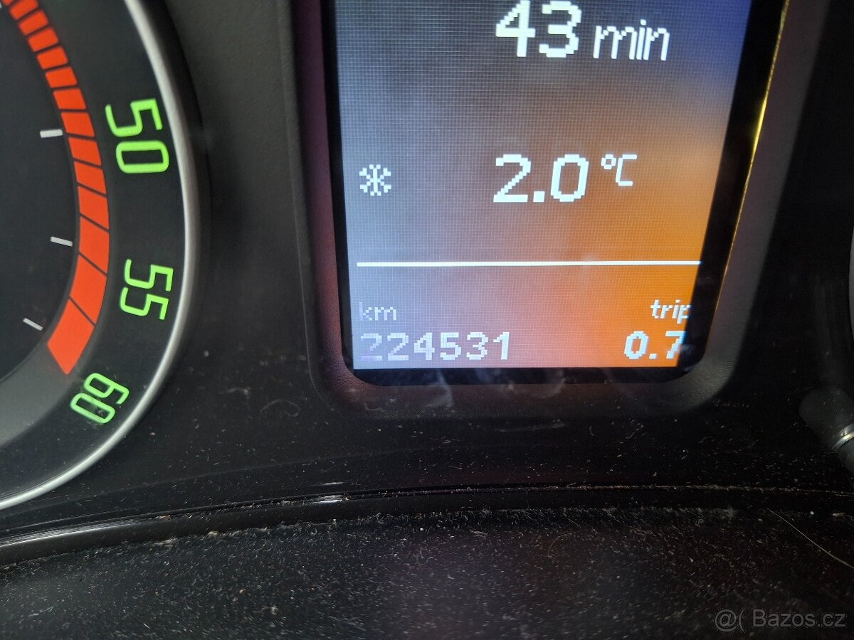 Škoda Octavia 2 RS 2.0tdi - 10