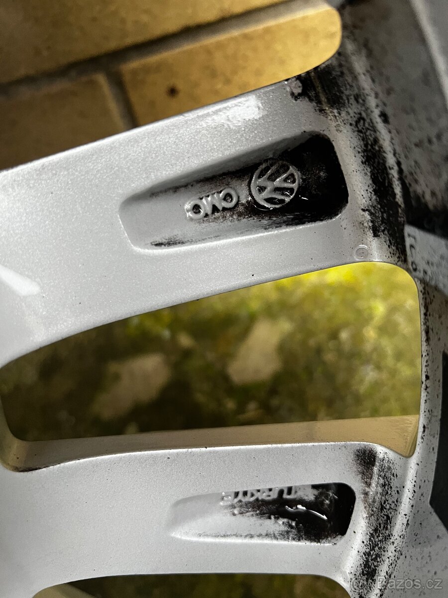 Prodám alu 16 VW - 10