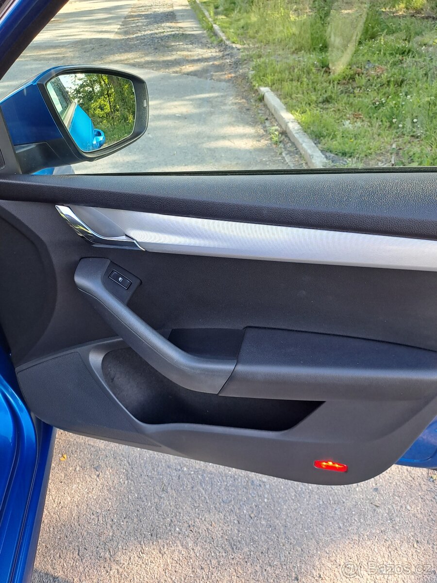Škoda Octavia 2,0 TDI - 10