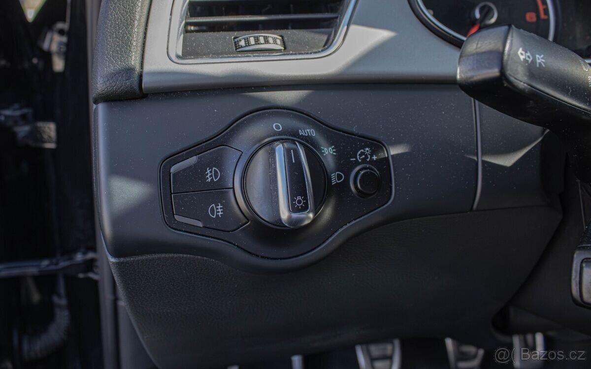 Audi A4 B8.5 sedan 2.0 TDI 2013 - 10