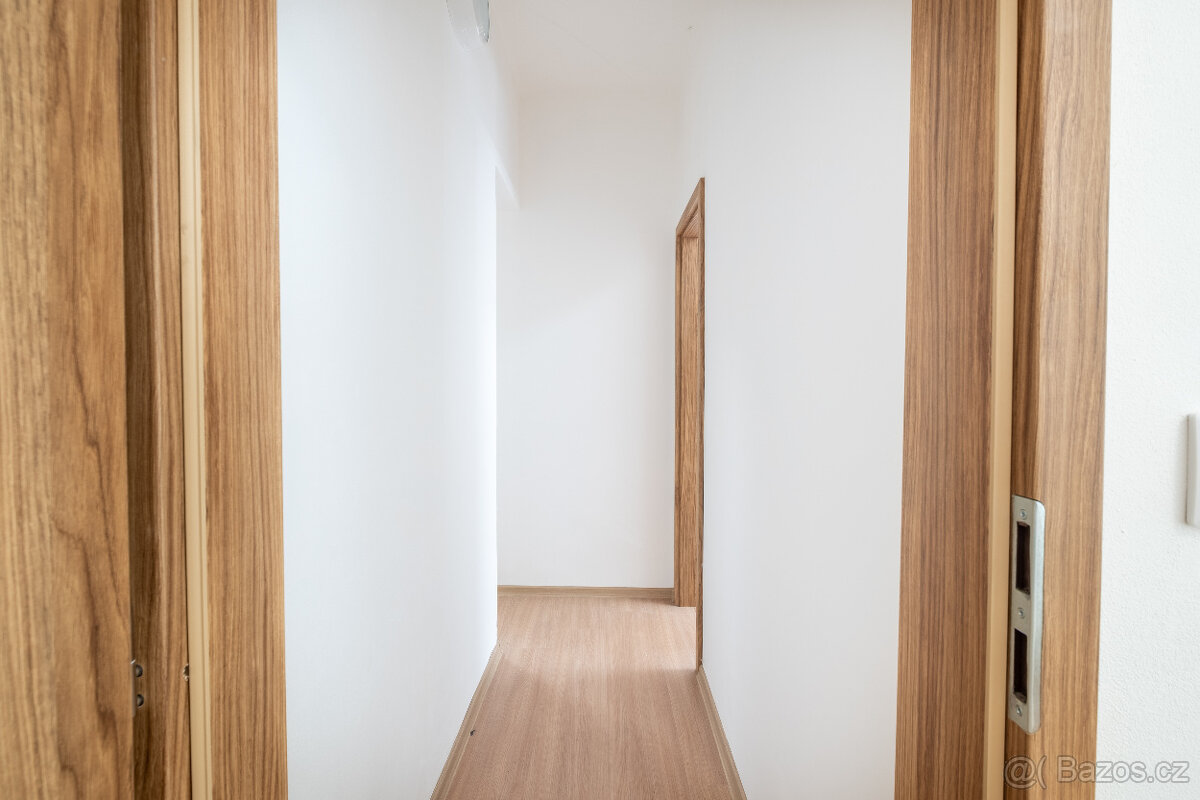 Útulný byt 3+1 k prodeji na ulici Hulvácká, Ostrava, 64 m² - 10