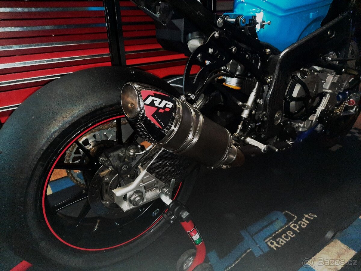 BMW S1000RR - 10