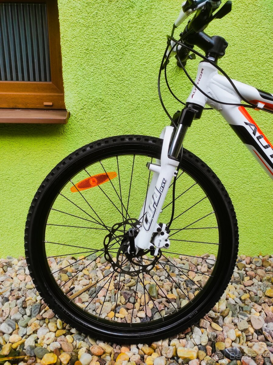 Značkové dětské kolo AUTHOR PHANTOM 24" DISC - 10