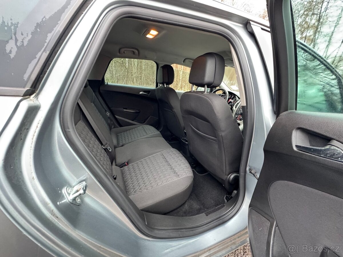 Opel Astra 1.7 CDTI - 10
