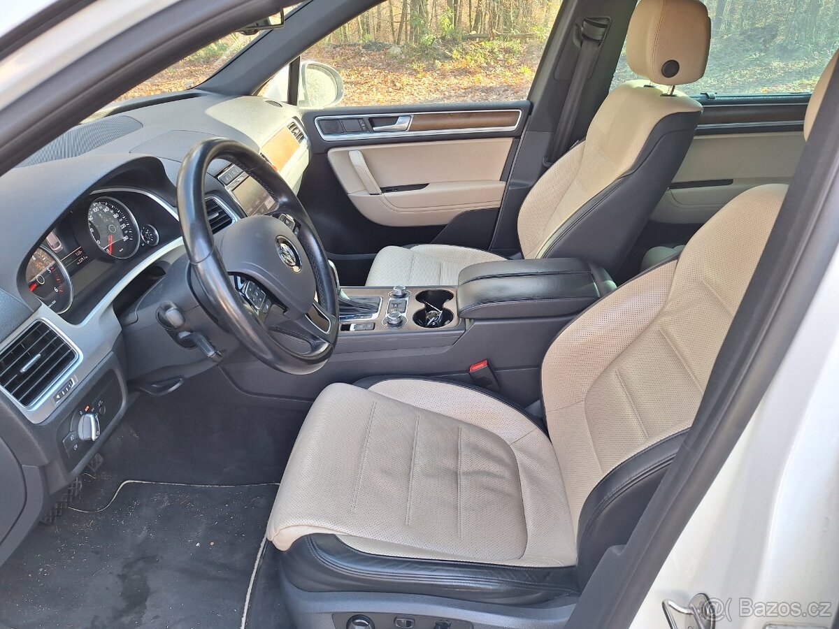 VW Touareg 3.0TDI 193kW r.v.2016 stk 7/26 - 10