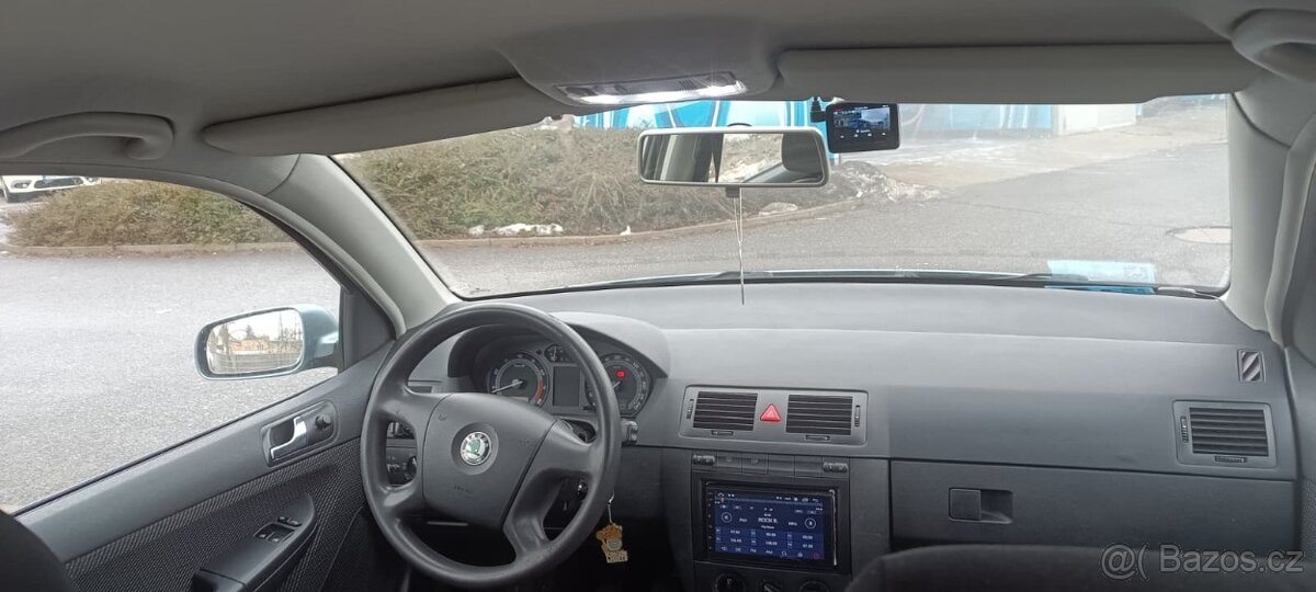 ŠKODA FABIA COMBI 1.4 16V 74kW - 10