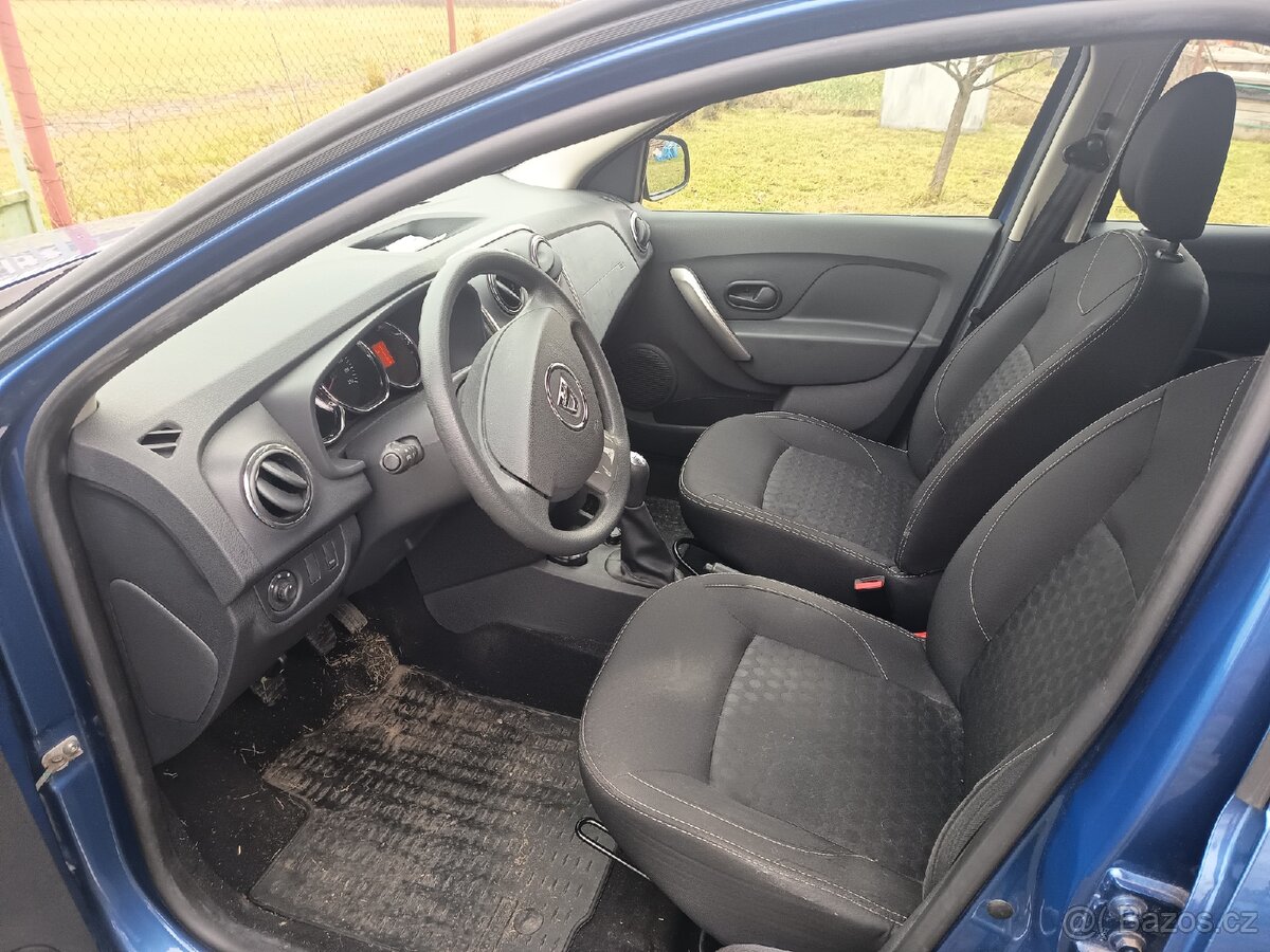 Dacia Sandero 0,9Tce 66kw 2014 - 10