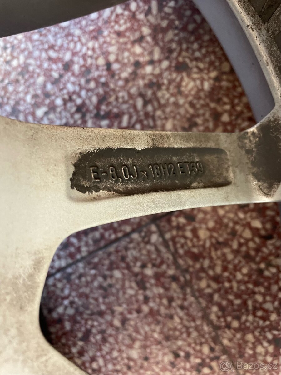 Alu kola zimní r18 - 10