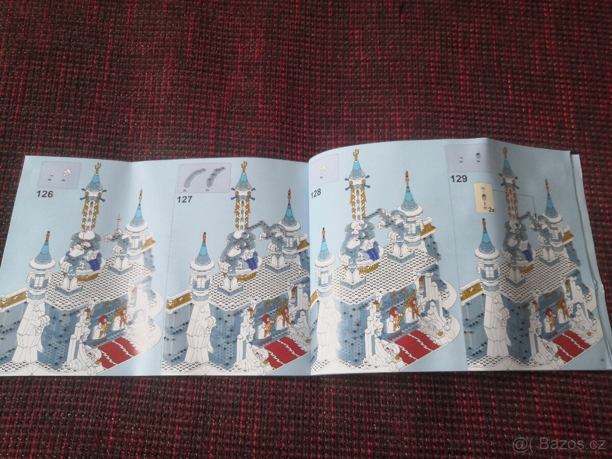 stavebnice Ledové království, palácová brána B - 10