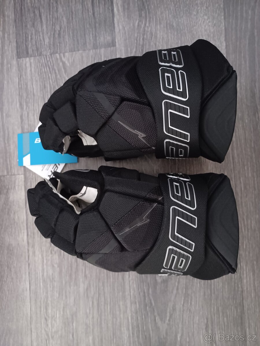 Nové rukavice Bauer Flylite - 10