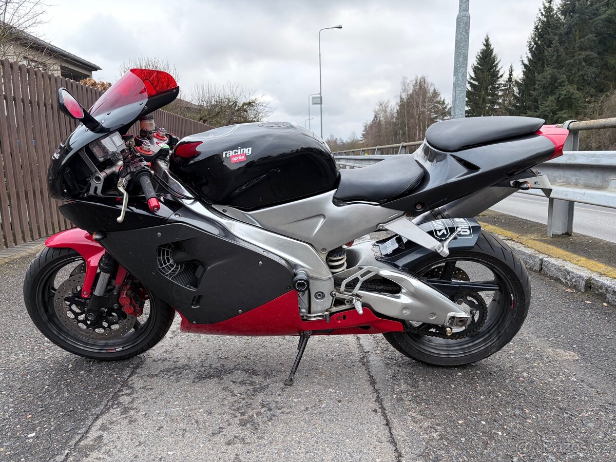 Aprilia Rsv 1000 - 10