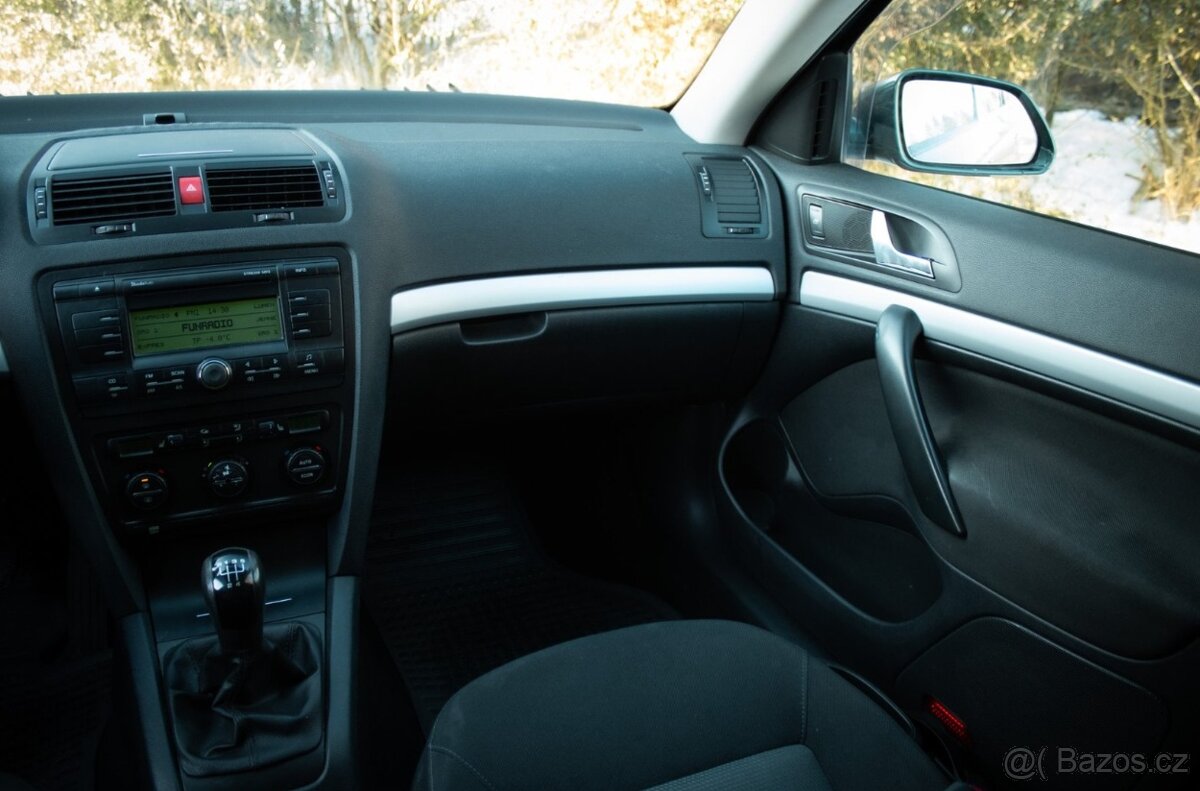 Škoda Octavia Combi 1.9 TDI Ambiente - 10