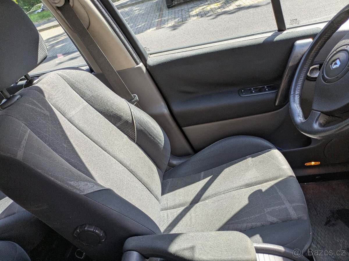 PRODÁM RENAULT MEGANE SCENIC 1.6. 83 KW BENZIN+ PLYN - 10