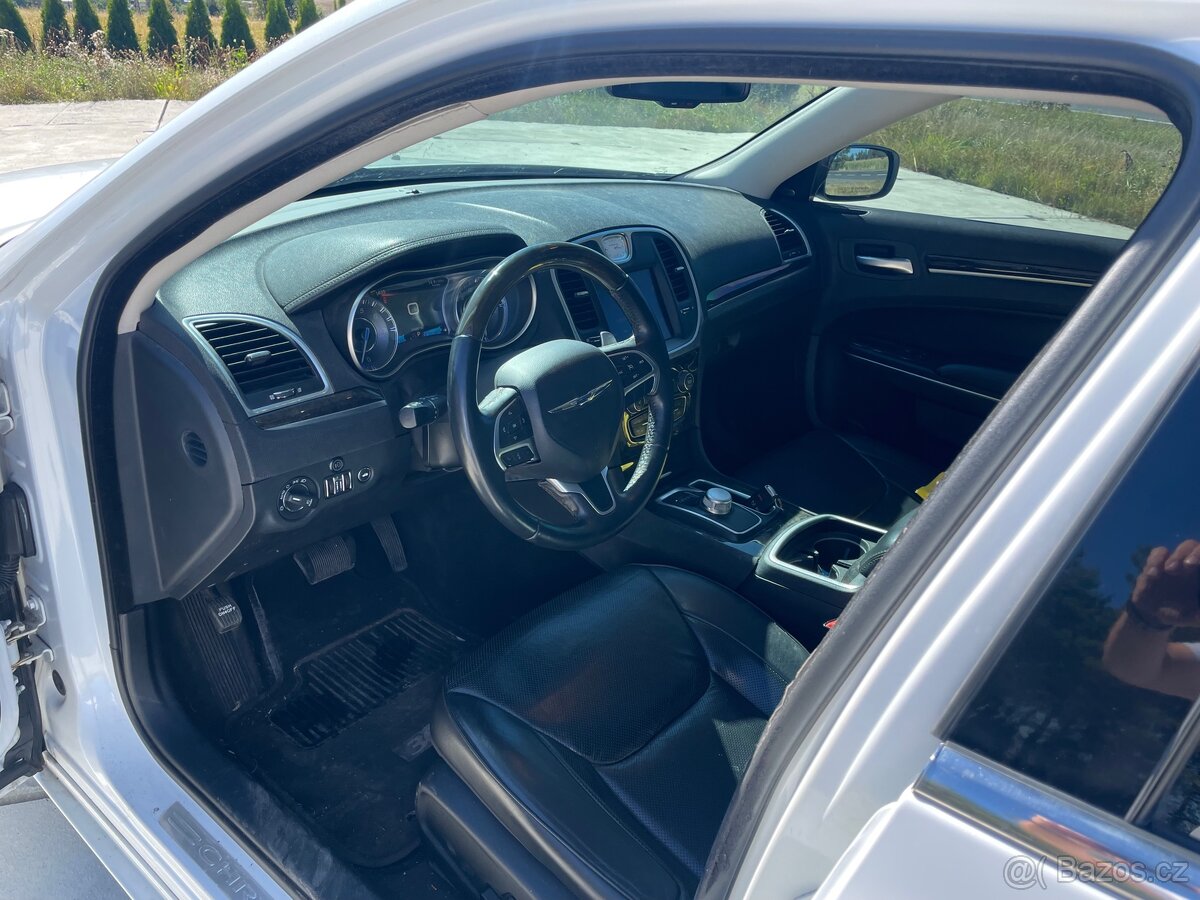 Chrysler 300c 5.7 HEMI V8 rv 2015 - 10