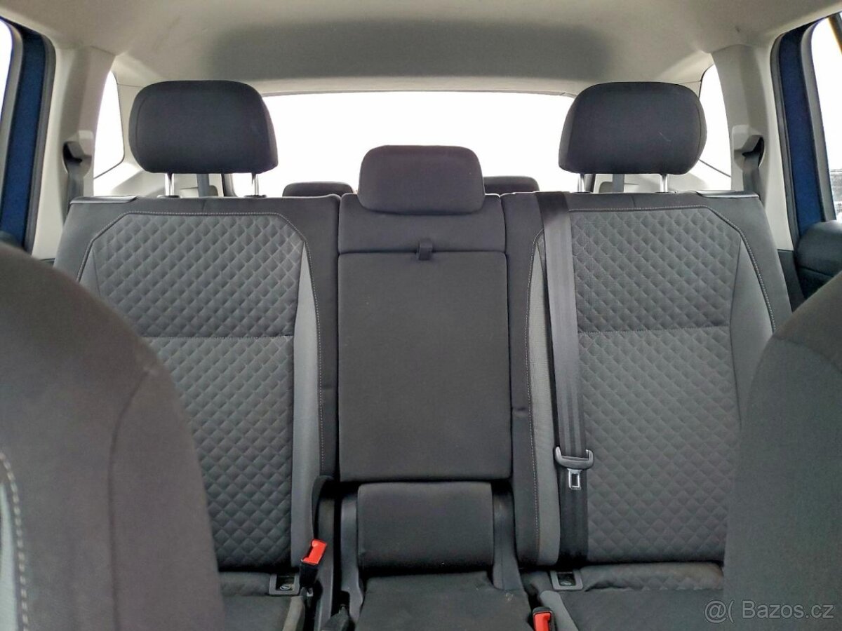 VOLKSWAGEN TIGUAN S 2018 - 10