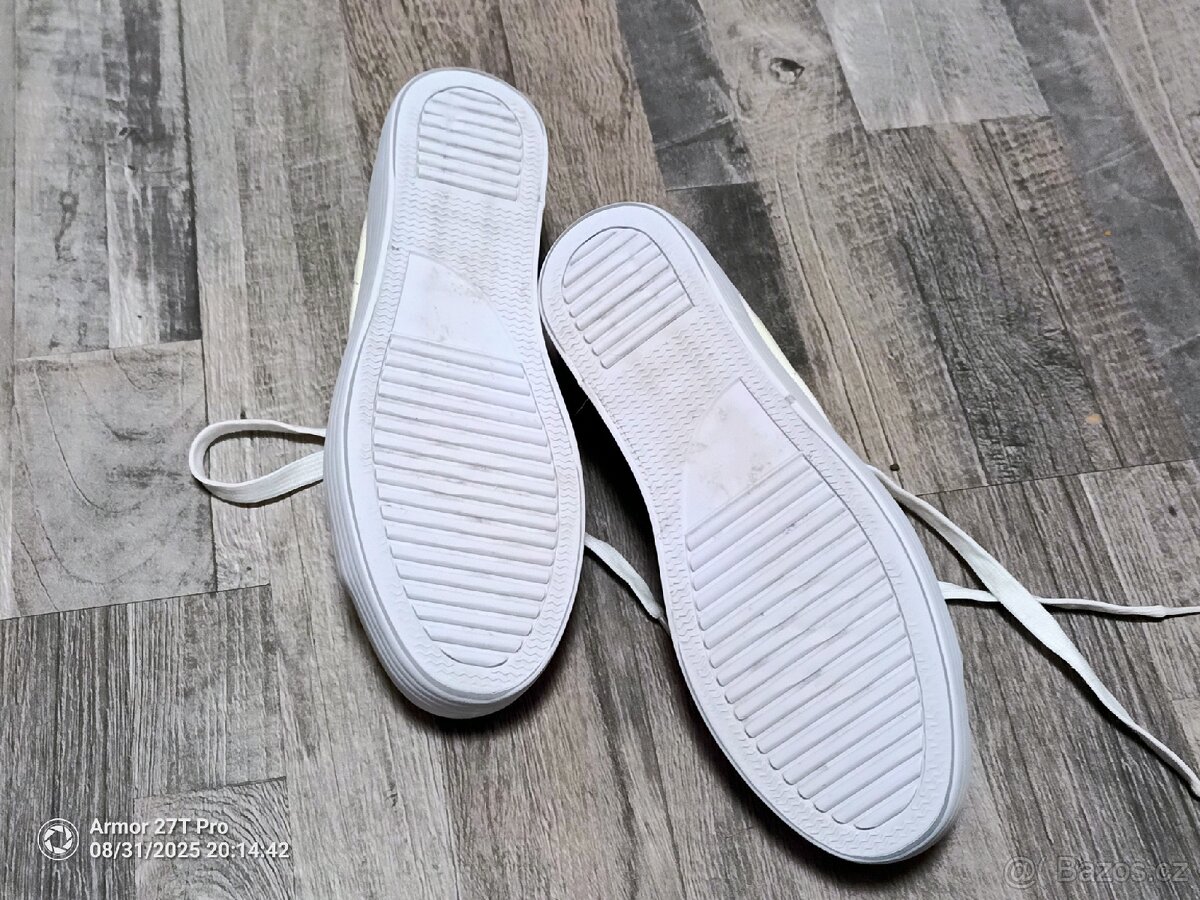 Dámské tenisky New Age vel.40 - 10