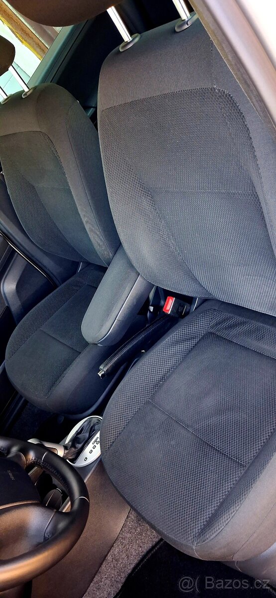ROOMSTER 1.6i Elegance TIPTRONIC. - 10