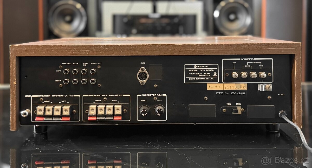 Sanyo DCX 2000L zesilovač - 10