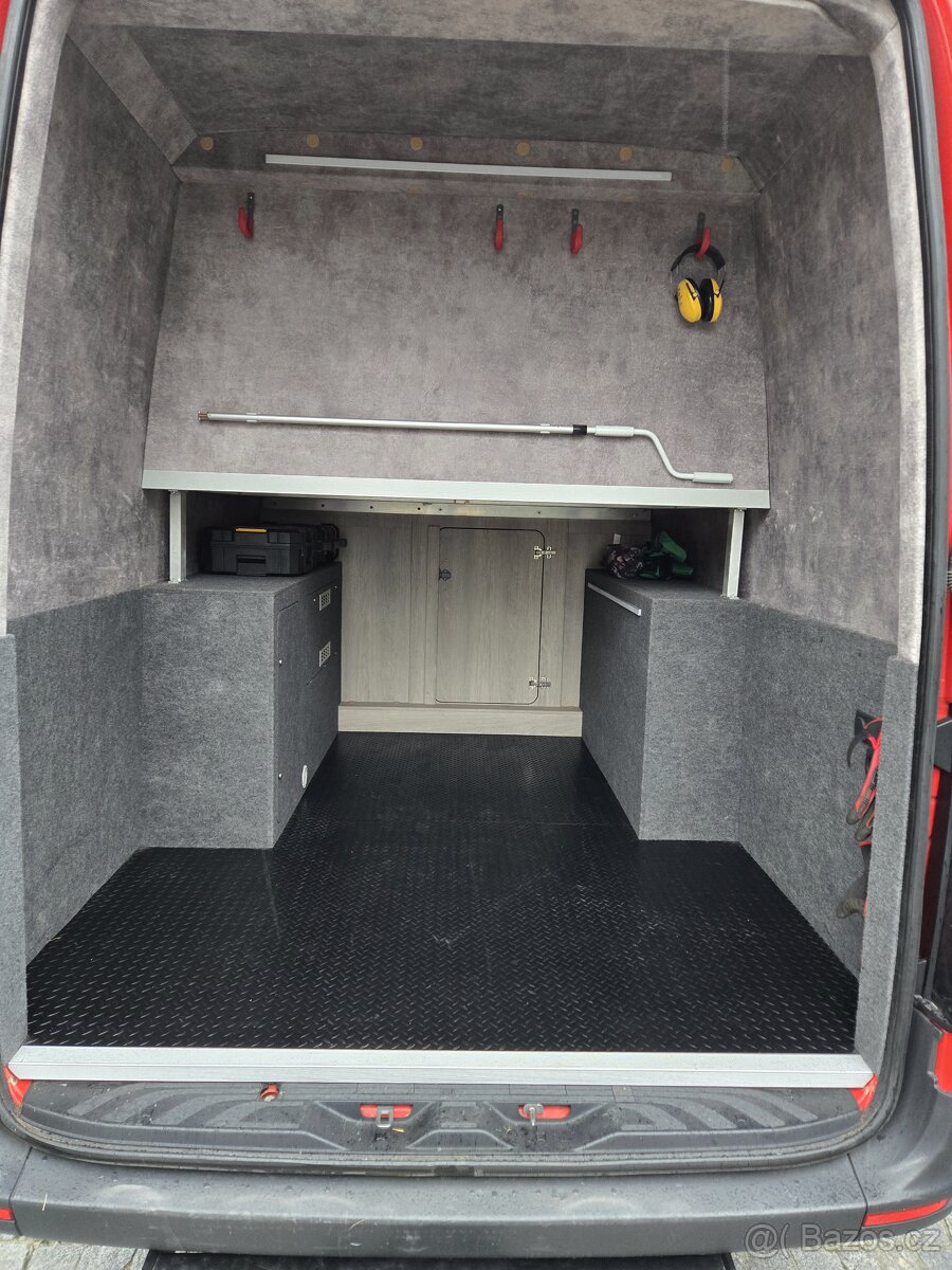 Mercedes Benz Sprinter 3.0 V6 aut, obytný - 10