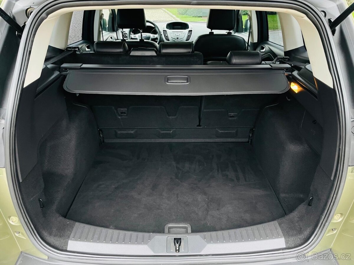 Ford Kuga 2.0TDCi 4x4 MANUÁL VÝHŘEV SERVISKA TITANIUM - 10