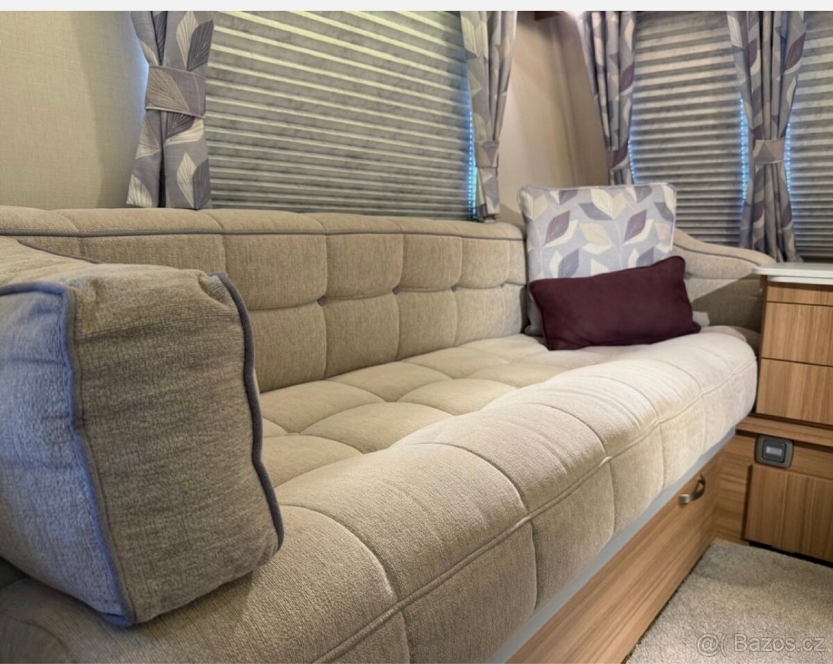 Luxusní zimní karavan Lunar Clubman CK 2019 – ALDE - 10