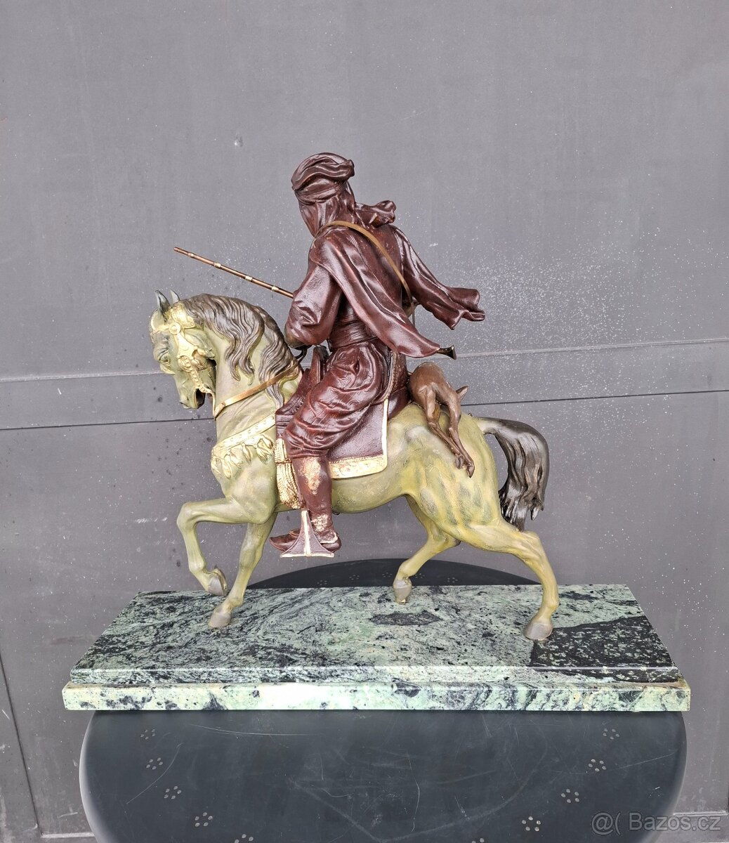 Velká starožitná bronzová socha - 10