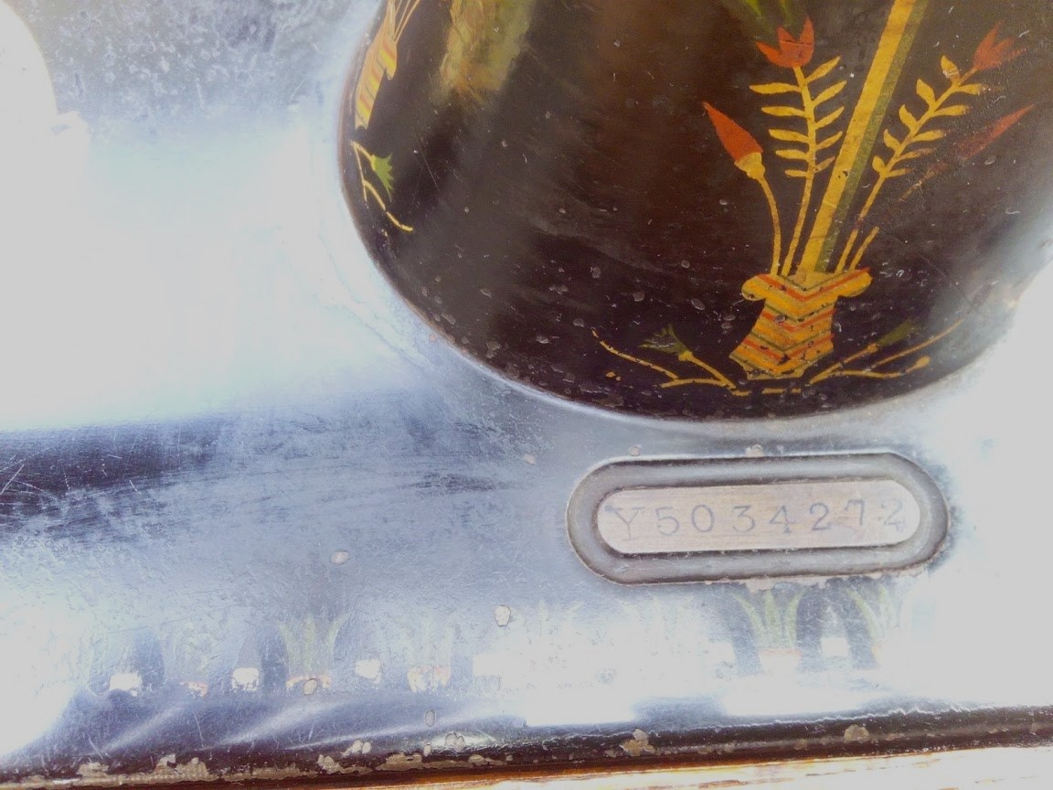 Šicí stroj - šlapací - SINGER - starožitnost - 10