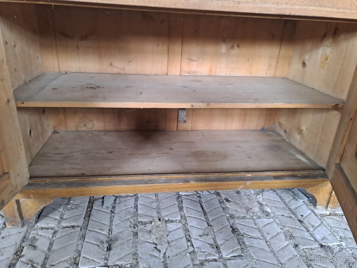 babiččin kredenc na chalupu - krásný stav - 10