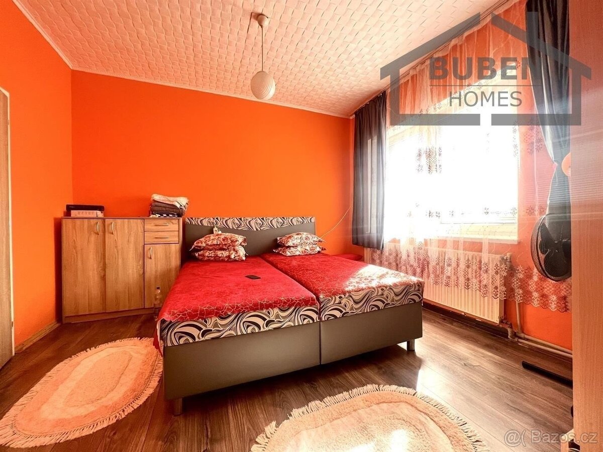 Rodinný dům (užitná plocha 180 m2) se zahradou 200 m² - Tach - 10